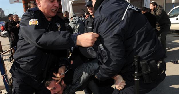 Footage depicts new case of Turkish police brutality