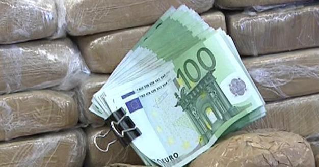 Turkish policemen charged with bribery, aiding drug dealers