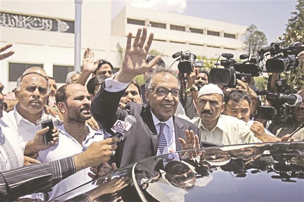 Anti-narcotic court order deepens Pakistan crisis
