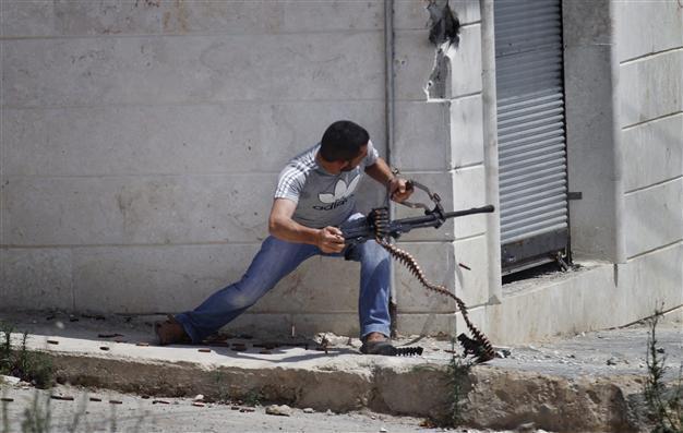 Turkey denies arms shipment to Syria opposition