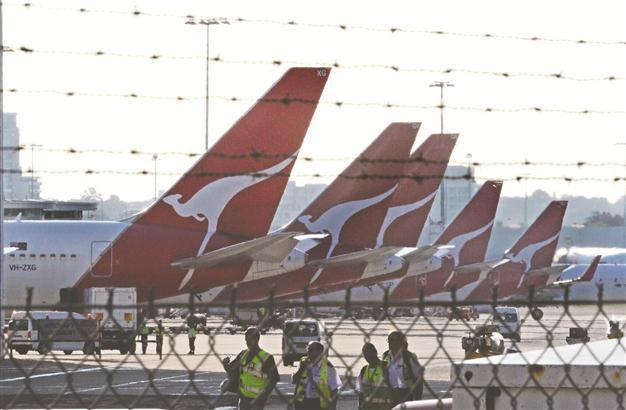 Qantas fears going belly up