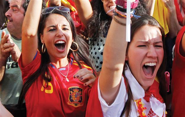 Spain united as French squabble