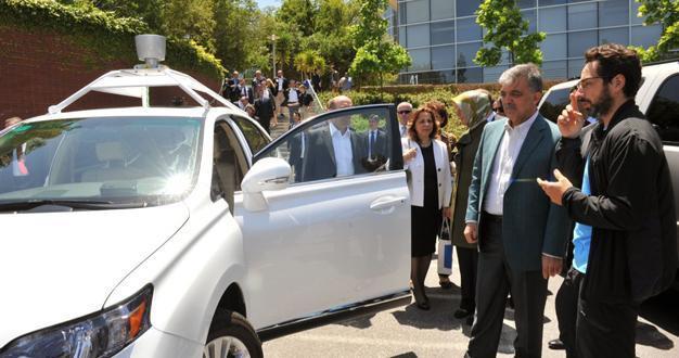 Bodyguards panic as Turkish president hits highway in Google driverless car