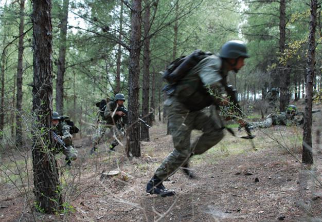 PKK kidnaps 10 people in Turkeys southeast