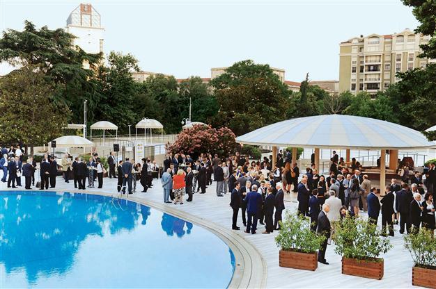 Summit kicks off with a new regional vision