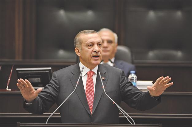 Turkish gov’t puts Syrian border troops on red alert