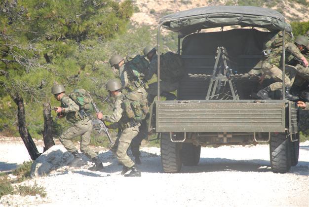 Four killed in clashes in southeastern Turkey