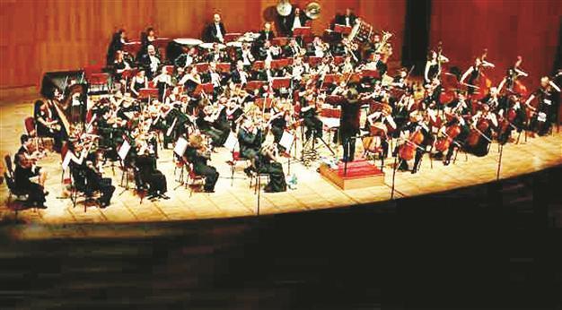 Milli Reasürans Orchestra at music fest