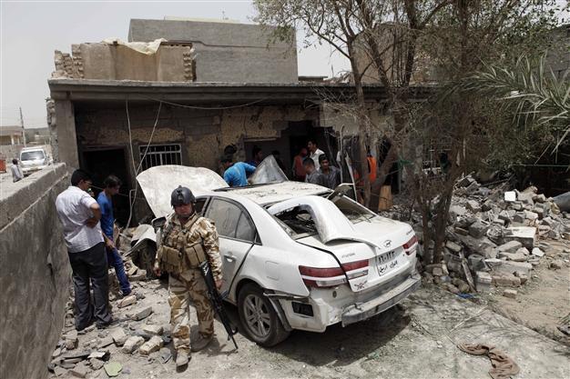 Iraq attacks kill 12, wound dozens