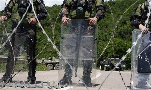 Dozens hurt in clashes between Serbs and Kosovo police