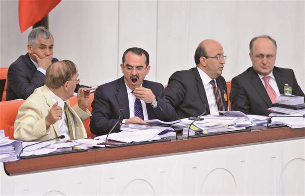 Gov’t rules out prospect of two-headed judiciary