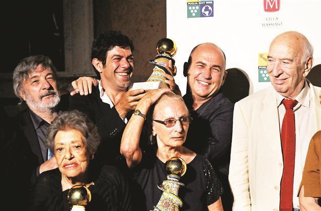 Five Italian Golden Globes for Özpetek