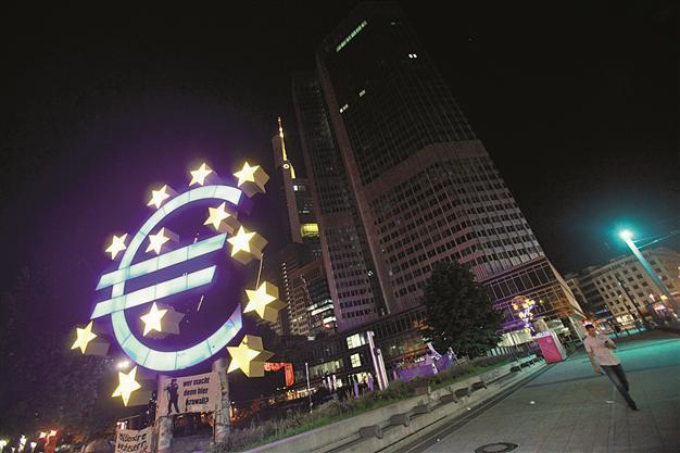 ECB slashes key rate to boost flagging eurozone