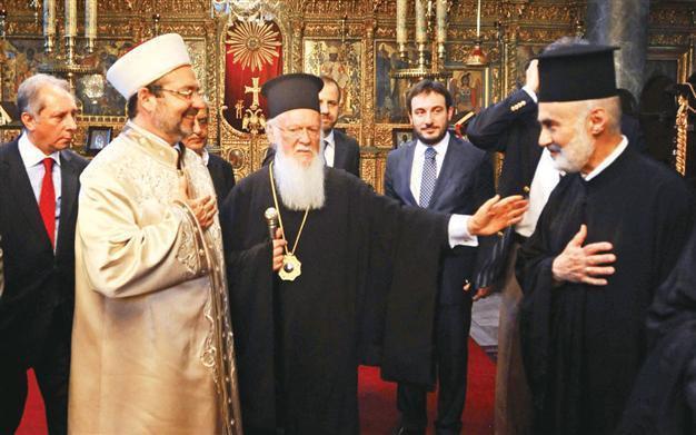 Top religious official pays key visit to Patriarchate