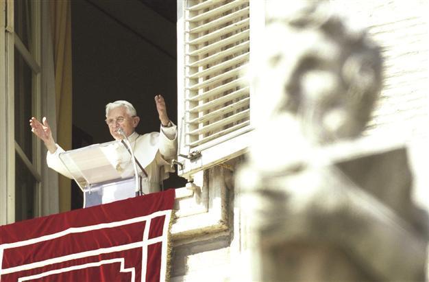 Economic crisis hits Vatican too