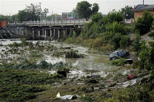 Southern Russia reels from floods as toll climbs to 150