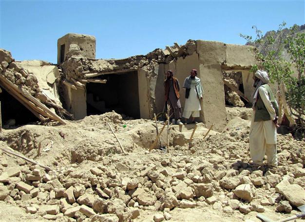 NATO apologizes for deaths in Afghan airstrike