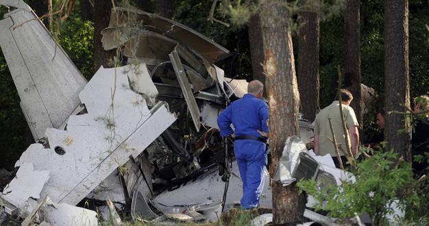 5 dead, 13 injured in small plane crash near Kiev