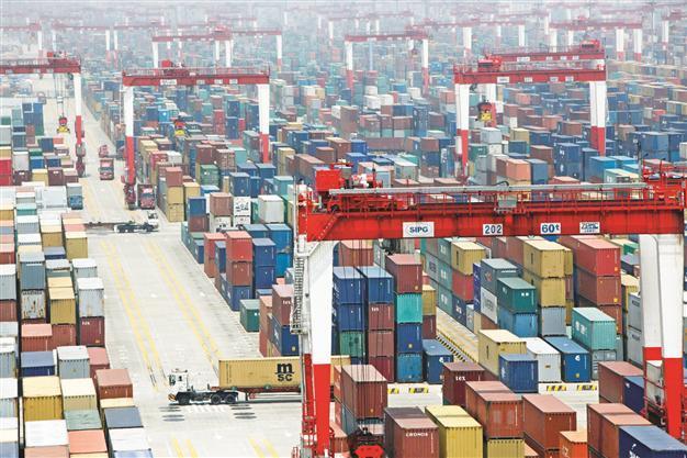 China exports, imports increase sharply in May