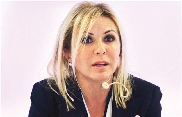 Business head backs workers over severance