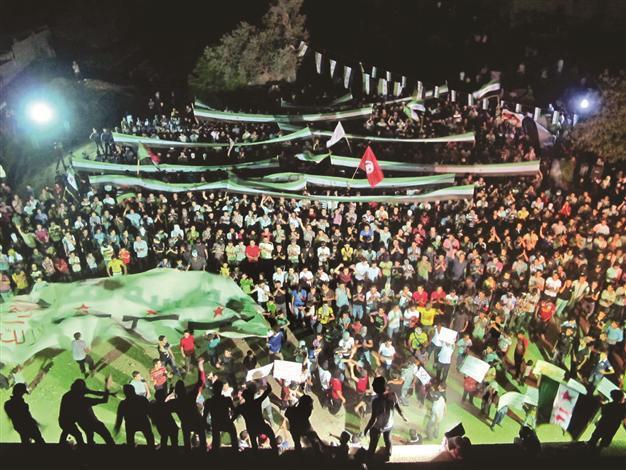 Syria debate stirs race of patriotism in Turkey