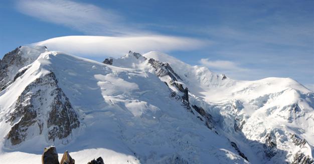 Five Britons, two Spaniards missing after French avalanche