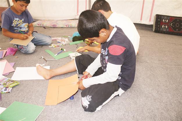 Art Project encourages children of Van to heal