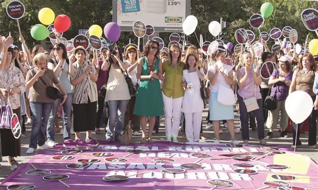 No step-back on abortion regulation plans: deputy