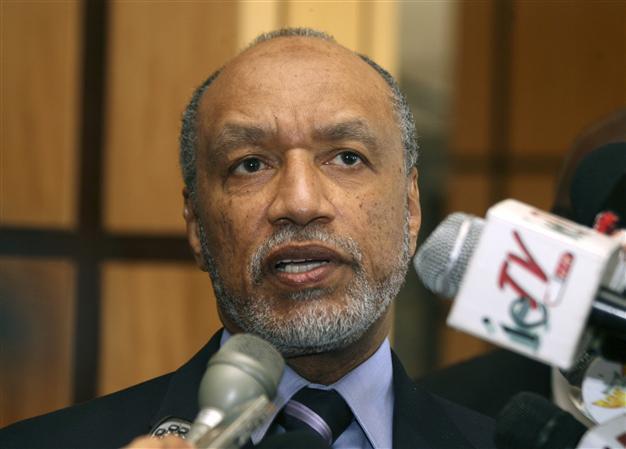 Bin Hammam wins appeal in FIFA bribery case