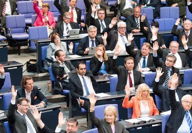 German circumcision row could reach highest court: minister