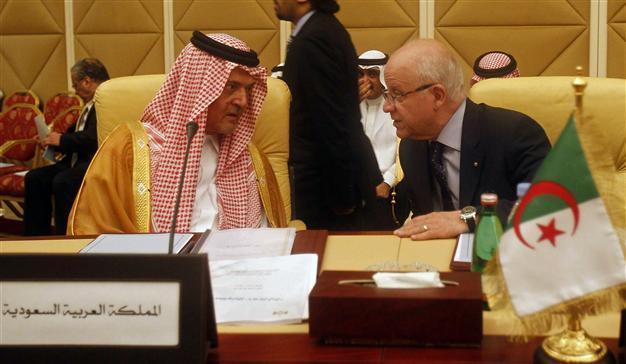 Arab League backs Palestinian plan to upgrade UN status