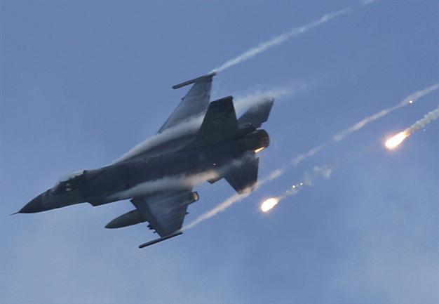 Turkish F-16s scramble as Syrian helicopters approach border