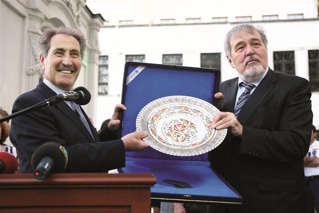 Art historian İlber Ortaylı bids farewell to Topkapı Museum