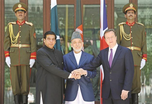 Cameron calls on joint effort against Taliban