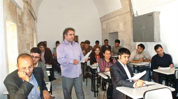 Kurdish teaching department draws great interest