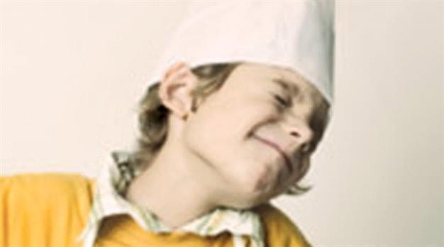 Children learn to make crepes