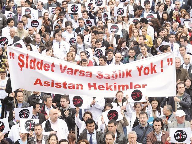Doctor given right to dismiss patient in Turkey
