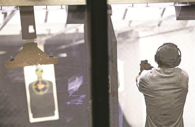 Obama vows to gun tackle gun violence