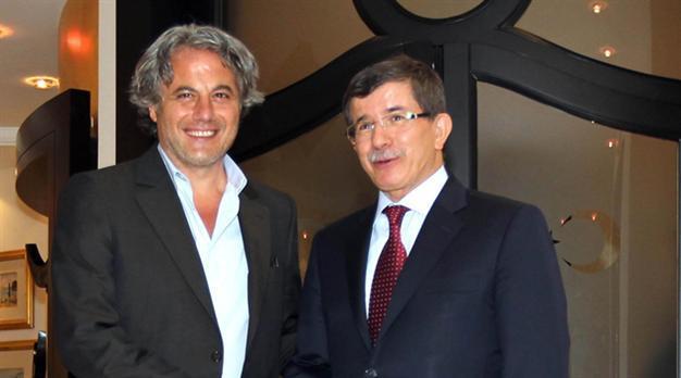 Syria general Tlass seeks to unite opposition