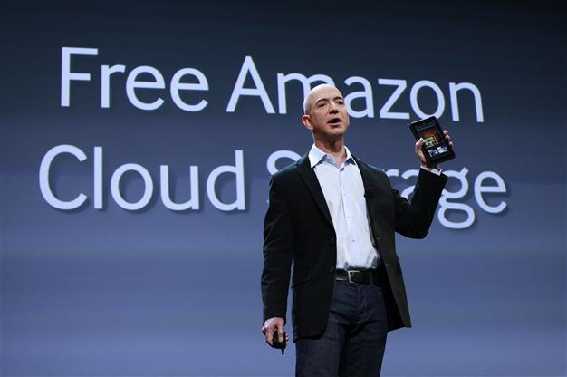 Amazon CEO gives $2.5M for state gay marriage law