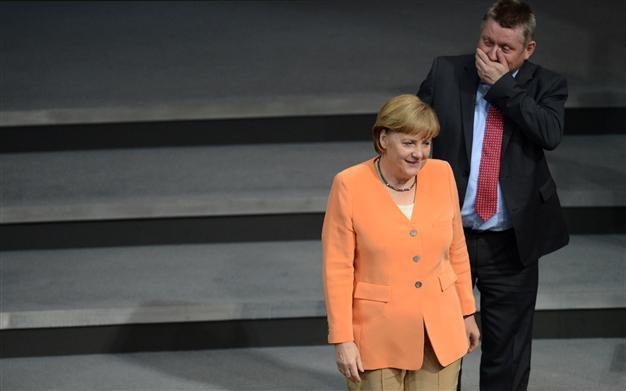 Germans say theyre better off without euro: poll