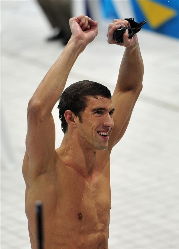 Phelps underscores greatness with 19th medal