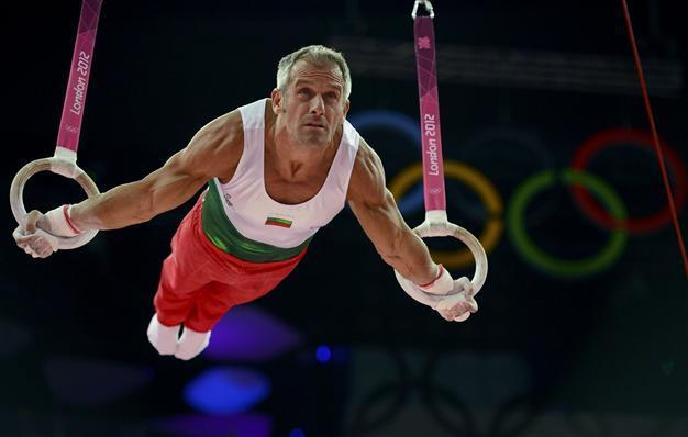 Record-breaker Jovtchev plays down chances