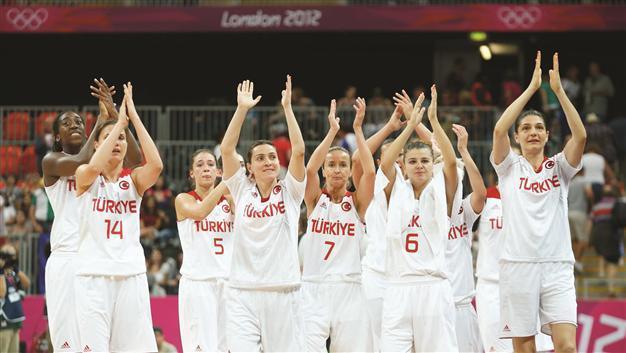 Turkey seeks second hoops win
