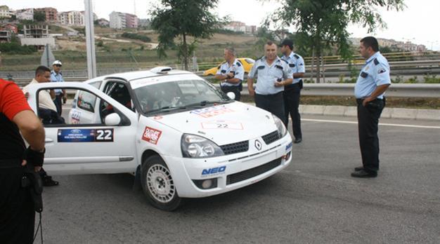 Rally drivers pulled over mid-race by Turkish police