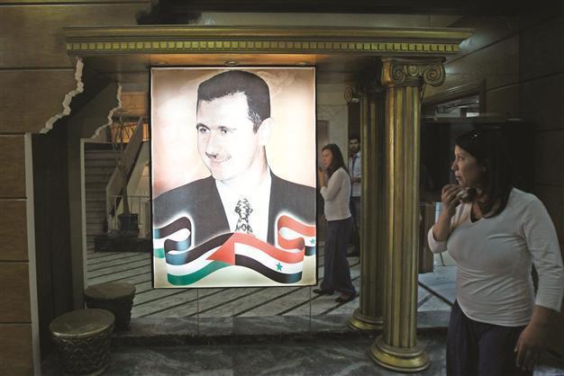 Sacked premier flees overseas from Syria