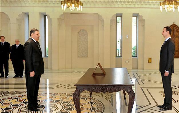 Defected premier: Syrian regime near collapse
