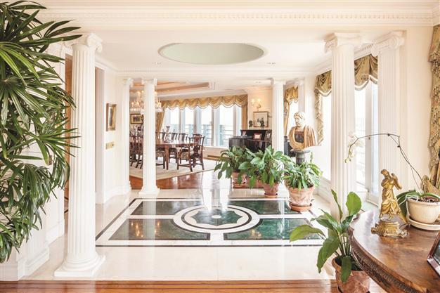 New York apartment listed for $100 million