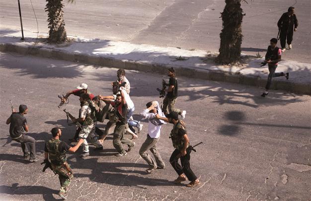 Fierce fighting rages in Aleppo as dozens killed