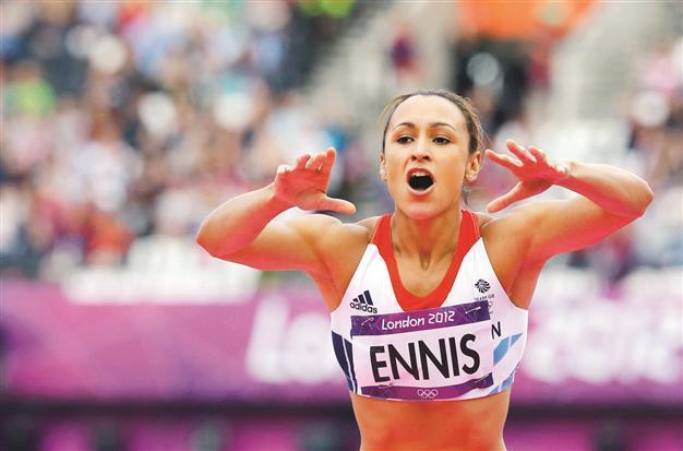 Ennis sets scorching pace in heptathlon